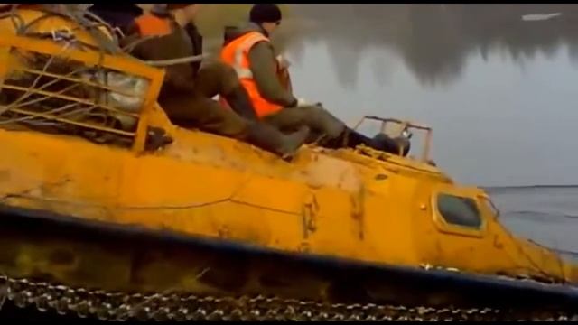 Вездеходы СССР Кто знает, что это за монстр_.mp4 смотреть онлайн