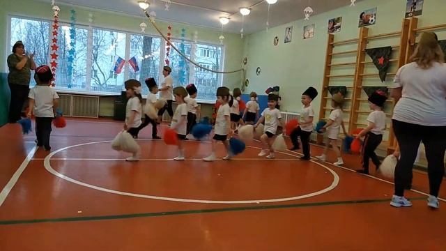 Праздник к 23 февраля. Детский садик. смотреть онлайн