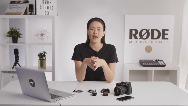 How To Use A Lavalier Mic | How-To Guide смотреть онлайн