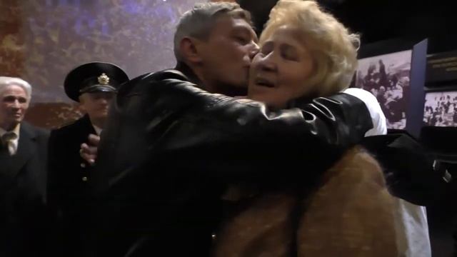 Визит в Санкт-Петербург ветеранов из Симферополя смотреть онлайн