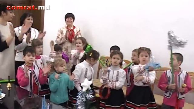 Юные жители Комрата поздравили примара и сотрудников примэрии с Рождеством Христовым смотреть онлайн