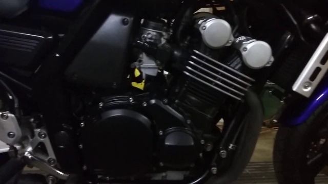 Yamaha fzs600, внешний вид смотреть онлайн