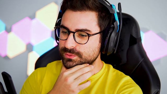 REAZIONE DELLO SCHERZO DELLE IENE A CARESSA! 😂😂 смотреть онлайн