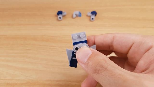 How to build mini LEGO robot MOC - armor-former robot / Micro Knight (similar to Achilles from LBX) смотреть онлайн