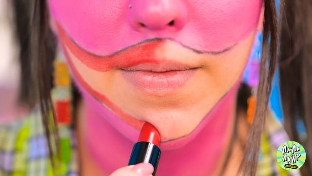 Как стать МАМОЧКОЙ ДЛИННЫЕ НОГИ! Экстремальные БЬЮТИ-ЛАЙФХАКИ и ГАДЖЕТЫ от Ла-Ла Лайф Эмодзи смотреть онлайн