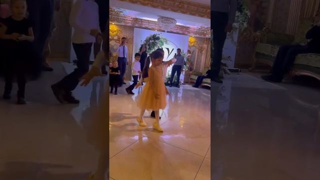 Лезгинка на свадьбе смотреть онлайн