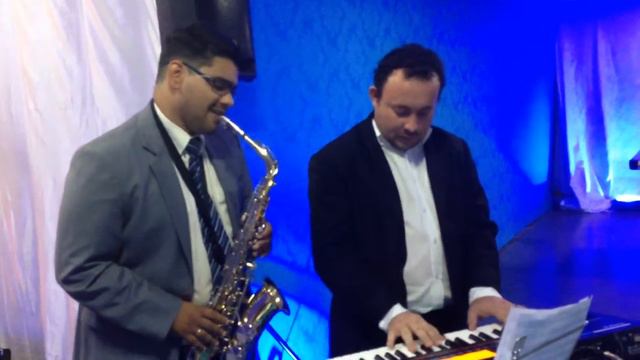 Emanuel (sax) e Djeison (teclado) смотреть онлайн