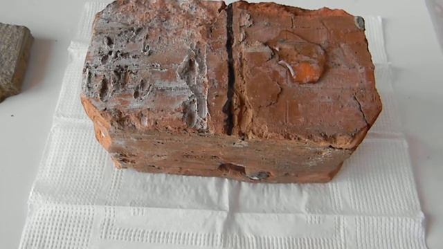 3  HYDROEFFECT тест на цеглі   тест на кирпече