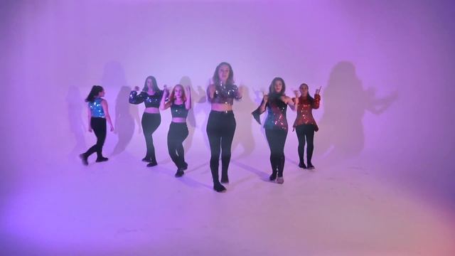 EVERGLOW (에버글로우) – LA DI DA Dance cover by IYOOSE [THE 2ND KPOP COVER DANCE IN THE RUSSIAN FAR EAST смотреть онлайн