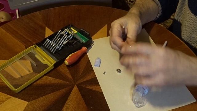 Полезные советы. Ремонт фонаря (надо ли сразу менять батарею?) смотреть онлайн