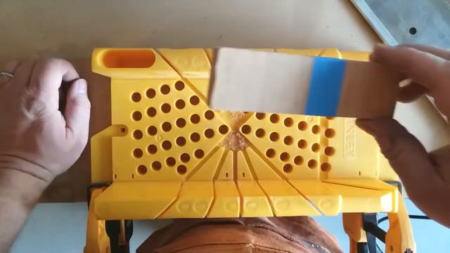 Halloween DIY wood craft project: How to Make a One Board Wood Jack-o-Lantern смотреть онлайн