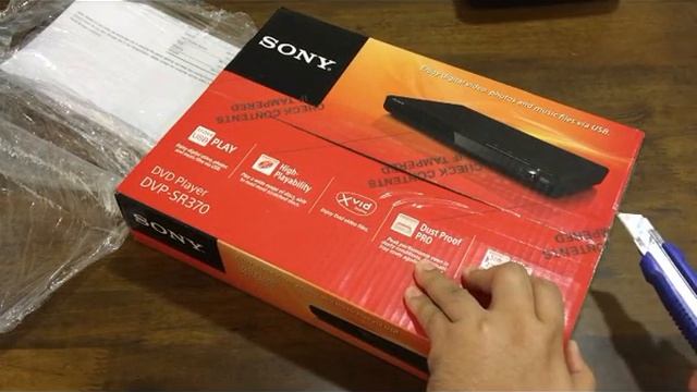 Lazada Fans- Unboxing Sony DVP SR370 смотреть онлайн