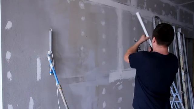 Обзор малярной лампы Ergoliss (Semin) и сравнение с лампой Димона.