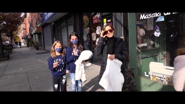 FIGHTING IN FRONT OF OUR BOYFRIENDS PRANK!! смотреть онлайн