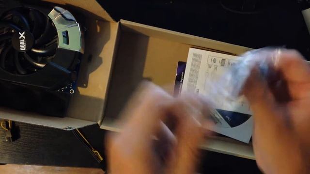 AMD Radeon HD 7950 Unboxing and Installation.......in 2017?? смотреть онлайн