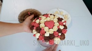 Шоколадные розы. Розы из шоколада.сладкий букет. Съедобный букет. Сборка букета в шляпной коробке