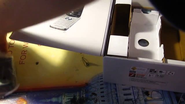 Casio EXILIM 5.1 Megapixel Cameraphone Unboxing [HD] смотреть онлайн