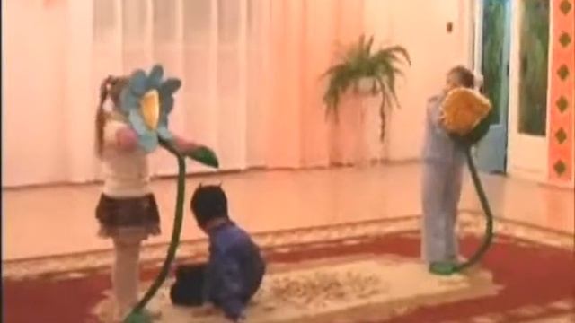 Муравей и Незабудка.wmv смотреть онлайн