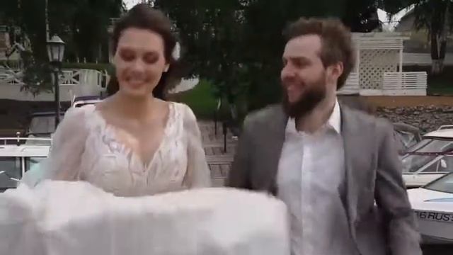 Свадьба у воды в яхт-клубе Пеликан смотреть онлайн
