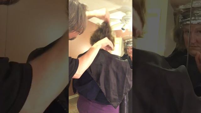 Curtis Foster Is Back. The Real Edward Scissorhands смотреть онлайн