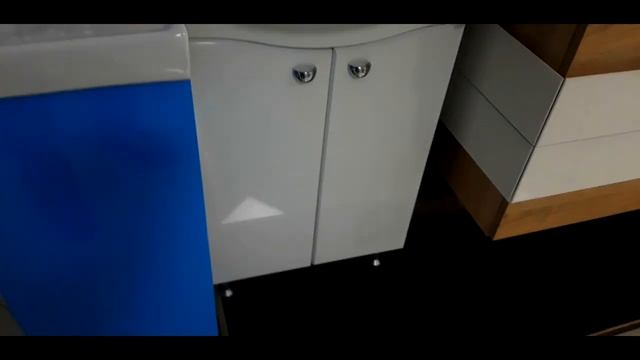 Нархномаи Душевой кабина, Ванна, Умывальник смотреть онлайн