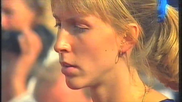 5069 European Track & Field High Jump Britta Bilac смотреть онлайн
