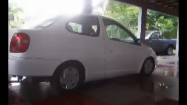 Toyota Echo 2000