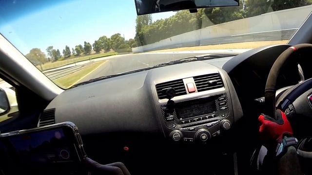 First time tracking my Honda Accord Euro CL9 TSX @ Sandown Raceway 14/01/23 смотреть онлайн