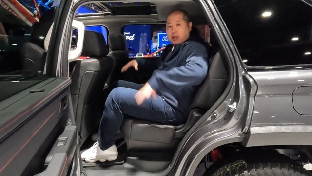 2023 Toyota Sequoia TRD PRO - Bold, Powerful and Massive! смотреть онлайн