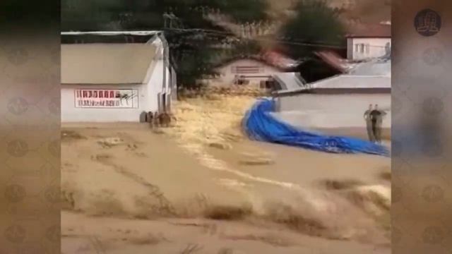 The sky unleashes its wrath on the capital of Turkey! Storm and flood in Ankara смотреть онлайн