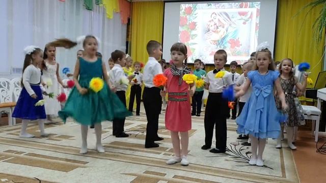 праздник день матери подготовительная группа смотреть онлайн