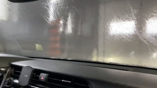 Вася на связи: умная мойка без щёток и людей смотреть онлайн