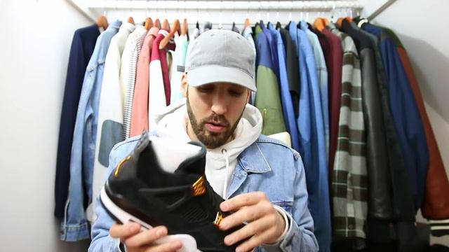 AIR JORDAN RETRO 4 IV "ROYALTY" UNBOXING & REVIEW! GIFT FROM JORDAN BRAND! смотреть онлайн