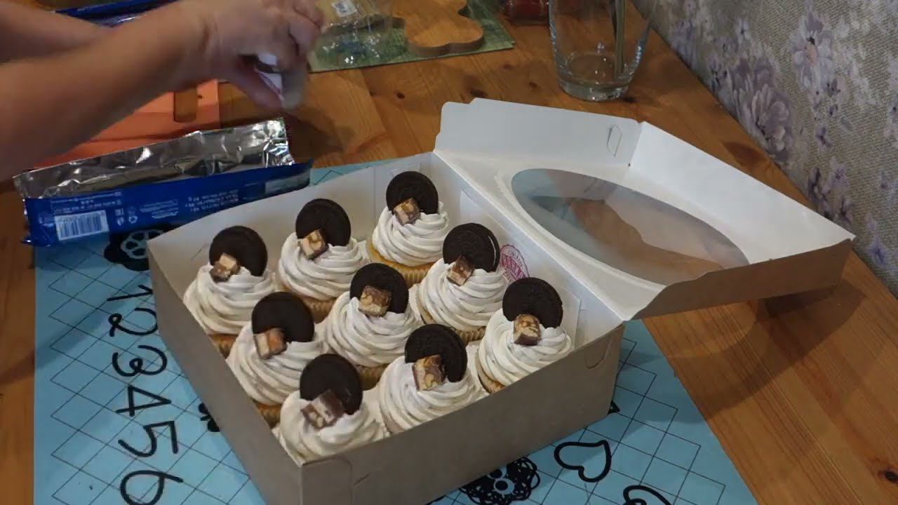 Хочу Быть КОНДИТЕРОМ Торт Сникерс и Капкейки Видео 3 смотреть онлайн