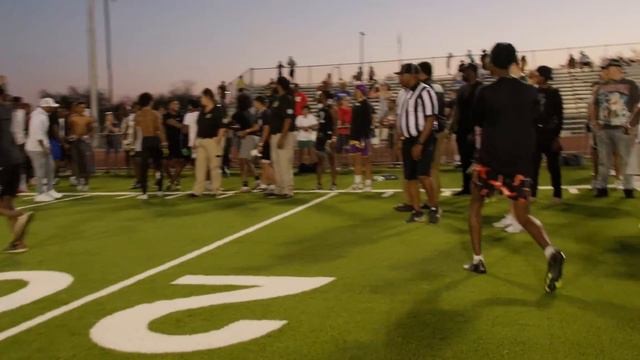 6’8” Pro Receiver Lined Up & Was UNSTOPPABLE! (AZ 1on1’s For $10K) смотреть онлайн