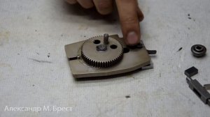 Вылетает пилка из лобзика / Как починить электролобзик BOSCH PST 800 PEL / Ремонт инструмента