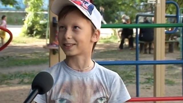 Благоустройство двора дома №27 по ул. Социализма смотреть онлайн