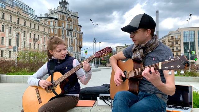 уличные музыканты / finger style without preparation on the street смотреть онлайн