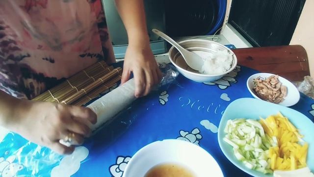 No Nori Sheet Tuna Sushi | Rice Rolls | Quarantine Food смотреть онлайн
