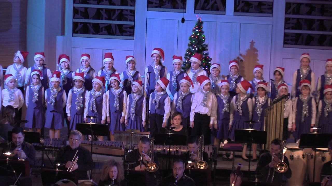 Бенни Андерссон /Бьорн Ульвеус. Happy New Year смотреть онлайн