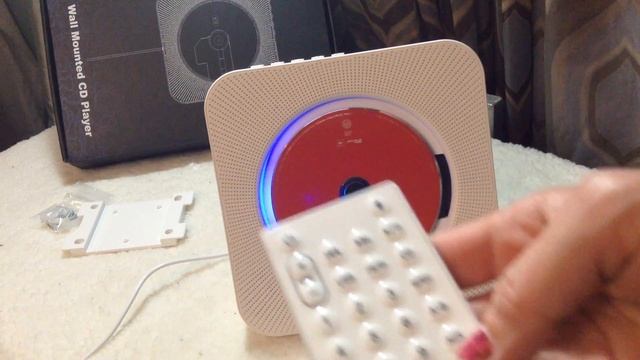 Love that this cd player its bluetooth and with 3.5mm AUX cord смотреть онлайн