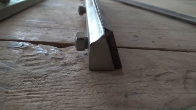 ПОДОКОННИКИ СВОИМИ РУКАМИ / КТО ЖИВЁТ В СЕНЕ / ЦЕЛУЮ УЛИЦУ КОРМЛЮ / ПОЗАИМСТВУЮ У НАДИ смотреть онлайн