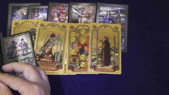 Знаки воздуха в сентябре: Весы, Водолеи, Близнецы смотреть онлайн