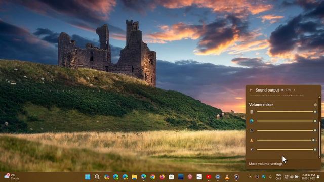 Windows 11 23H2 Feature Highlight Volume mixer now on the volume control icon смотреть онлайн