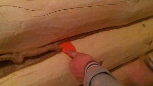 КОНОПАТКА сруба. Как конопатить сруб из бревна ручной рубки. Ручная конопатка сруба паклей и джутом