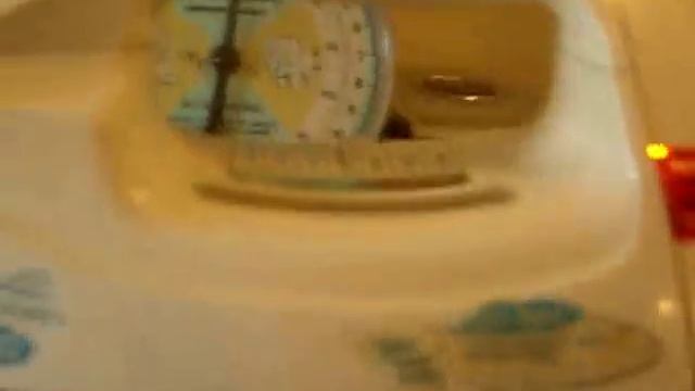 Acoustic Guitar Fret Board Removed With Clothes Iron Part 1 смотреть онлайн