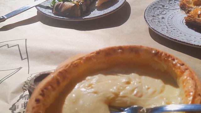 Прогулка по Харькову с любимой подружкой, которая приехала в гости на Родину из Америки! 09.2021г. смотреть онлайн