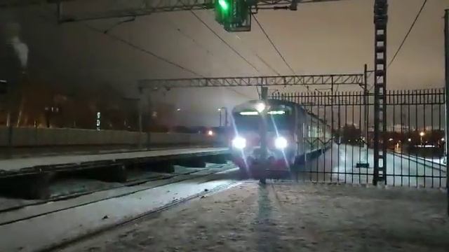 Электропоезд ЭД4М-0380 