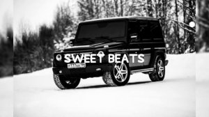 Падал, падал белый снег на мне чорный писталет.