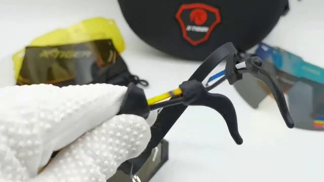 Фотохромные Спортивные Солнцезащитные Очки Для Велоспорта UV400 Бренд : X-TIGER смотреть онлайн